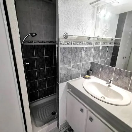 039 Marina Bay 403 Agde