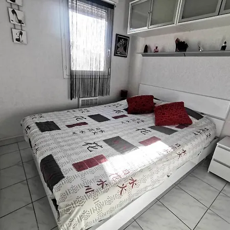 Appartement 039 Marina Bay 403